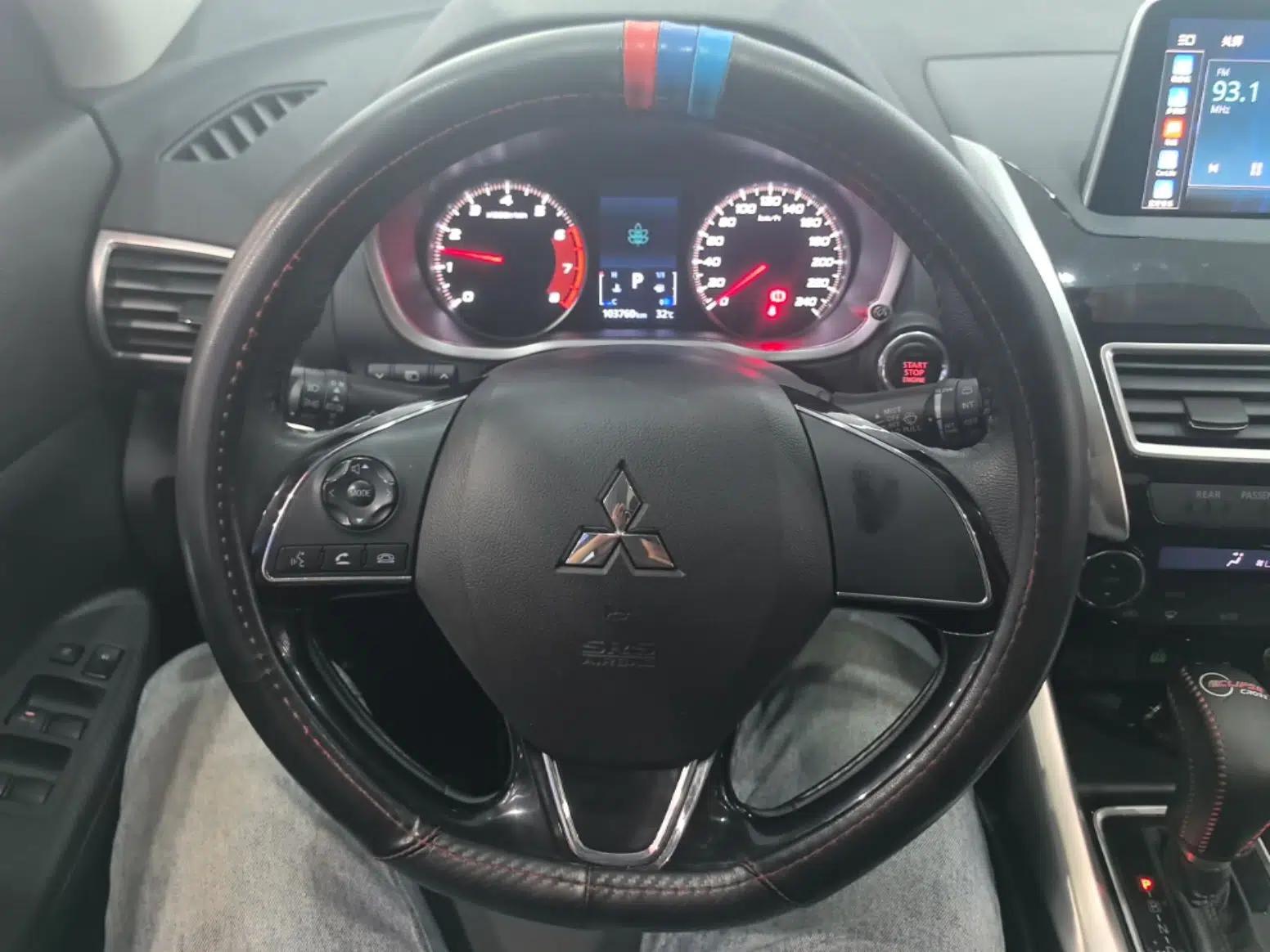 Mitsubishi Eclipse Cross 2018 1.5T CVT Two-Wheel Drive Dream Edition — миниатюра 13