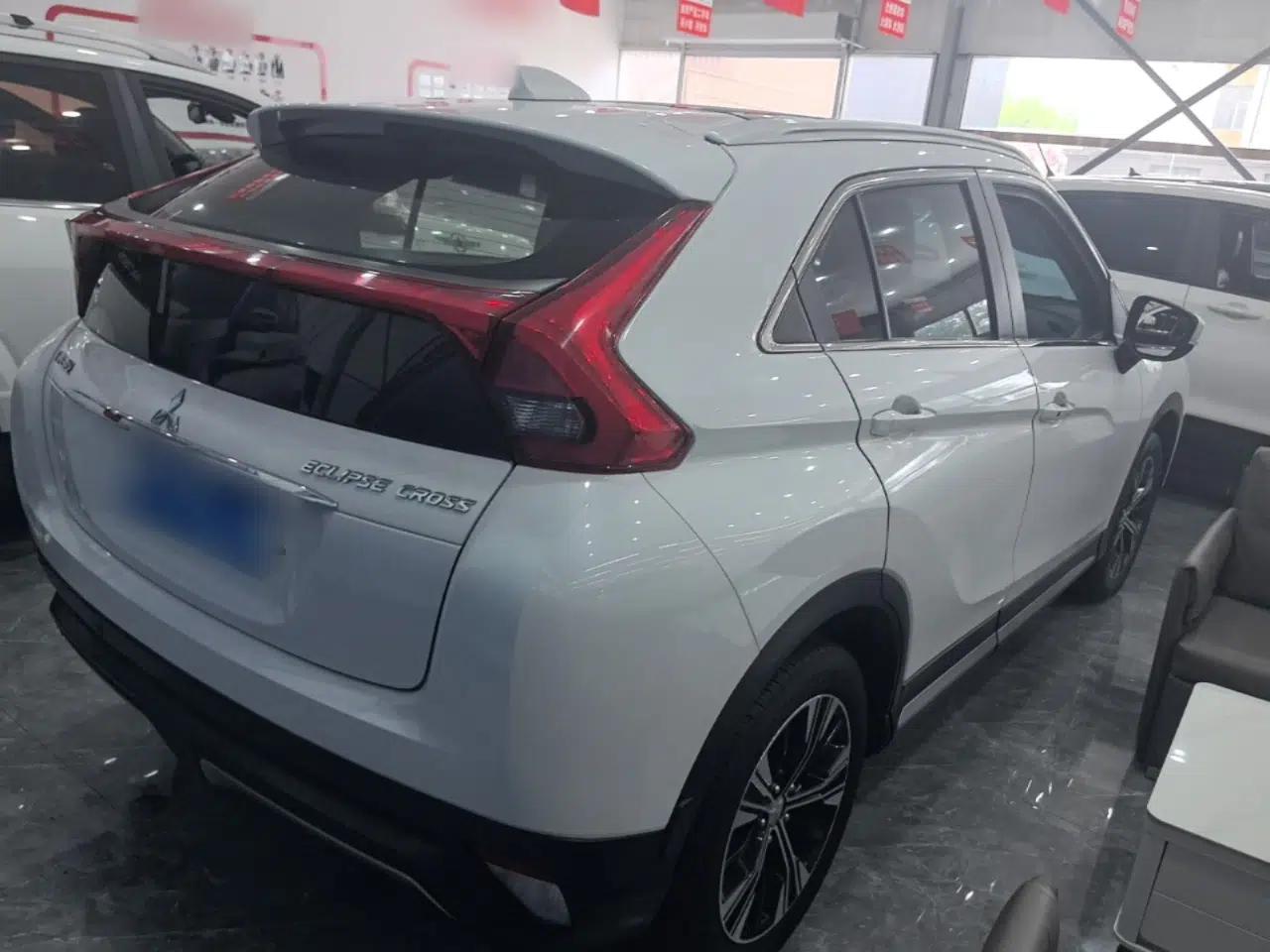 Mitsubishi Eclipse Cross 2018 1.5T CVT Two-Wheel Drive Dream Edition — миниатюра 6