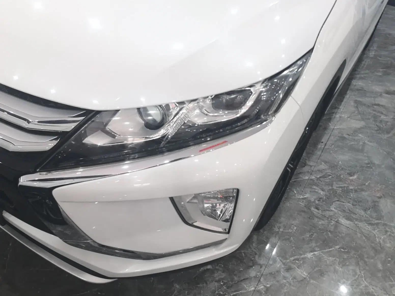Mitsubishi Eclipse Cross 2018 1.5T CVT Two-Wheel Drive Dream Edition — миниатюра 8