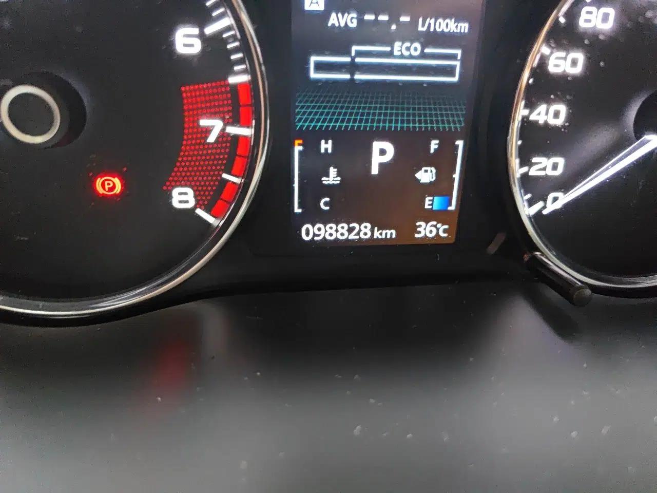 Mitsubishi Pajero Sport Mitsubishi Pajero 2019, 3.0L Automatic, 7 Seater (Parallel Import) — миниатюра 12