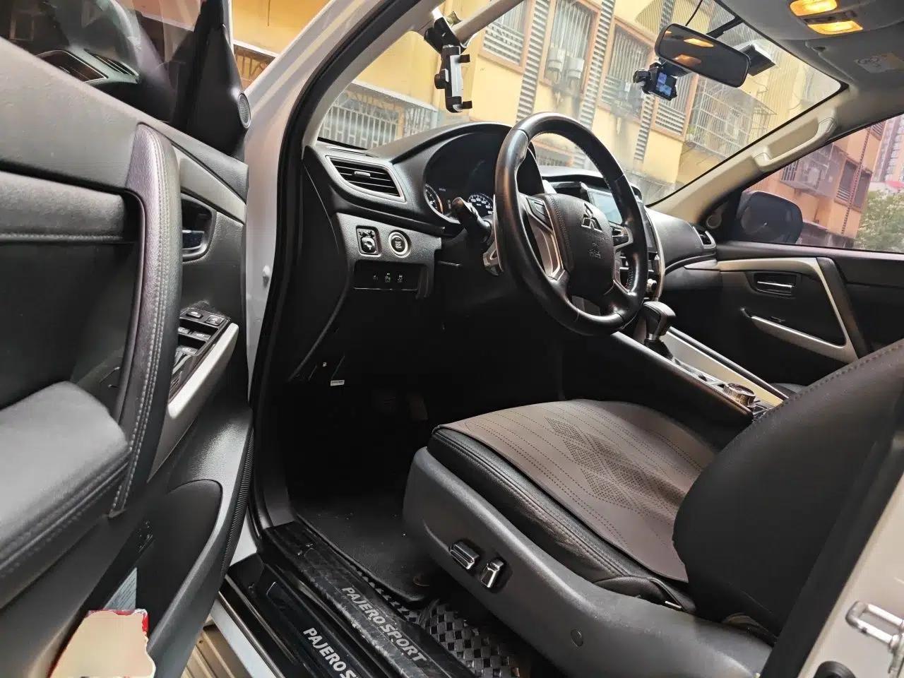 Mitsubishi Pajero Sport Mitsubishi Pajero 2019, 3.0L Automatic, 7 Seater (Parallel Import) — миниатюра 16