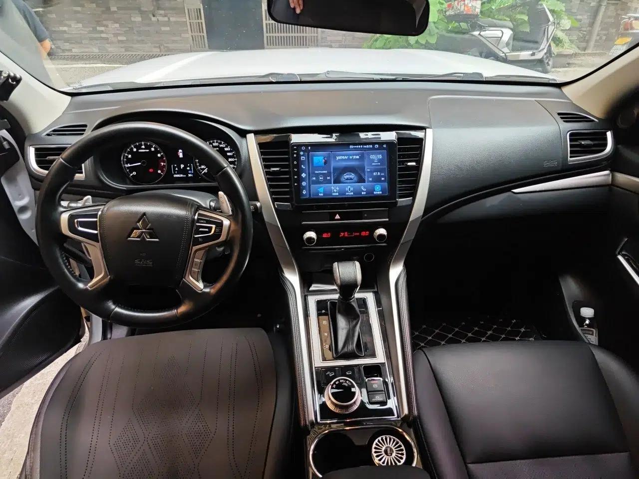 Mitsubishi Pajero Sport Mitsubishi Pajero 2019, 3.0L Automatic, 7 Seater (Parallel Import) — миниатюра 9