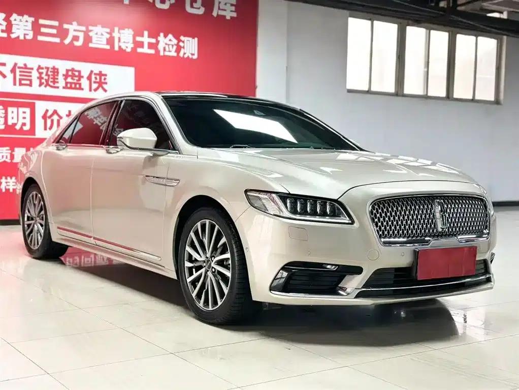 Lincoln Continental 2018 2.0T Two-Wheel Drive Premium Edition — миниатюра 3
