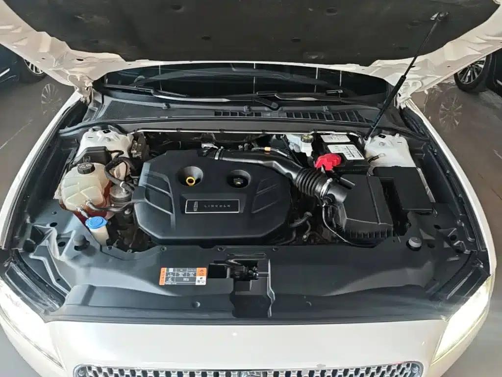 Lincoln Continental 2019 2.0T Two-Wheel Drive Reserve Edition (China VI Emission Standard) — миниатюра 20
