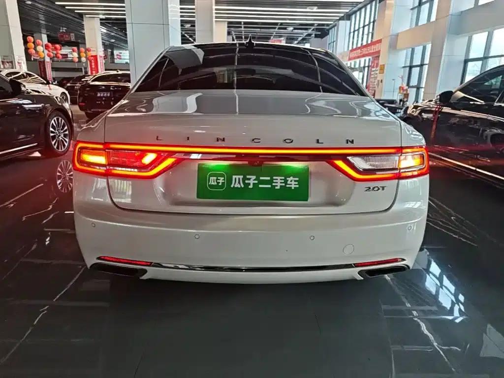 Lincoln Continental 2019 2.0T Two-Wheel Drive Reserve Edition (China VI Emission Standard) — миниатюра 6