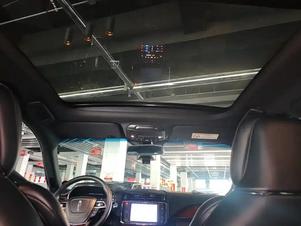 Lincoln Continental 2019 2.0T Two-Wheel Drive Reserve Edition (China VI Emission Standard) — миниатюра 18