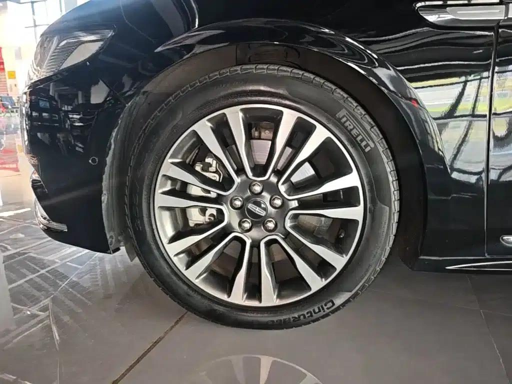Lincoln Continental 2019 2.0T Two-Wheel Drive Reserve Edition (China VI Emission Standard) — миниатюра 23