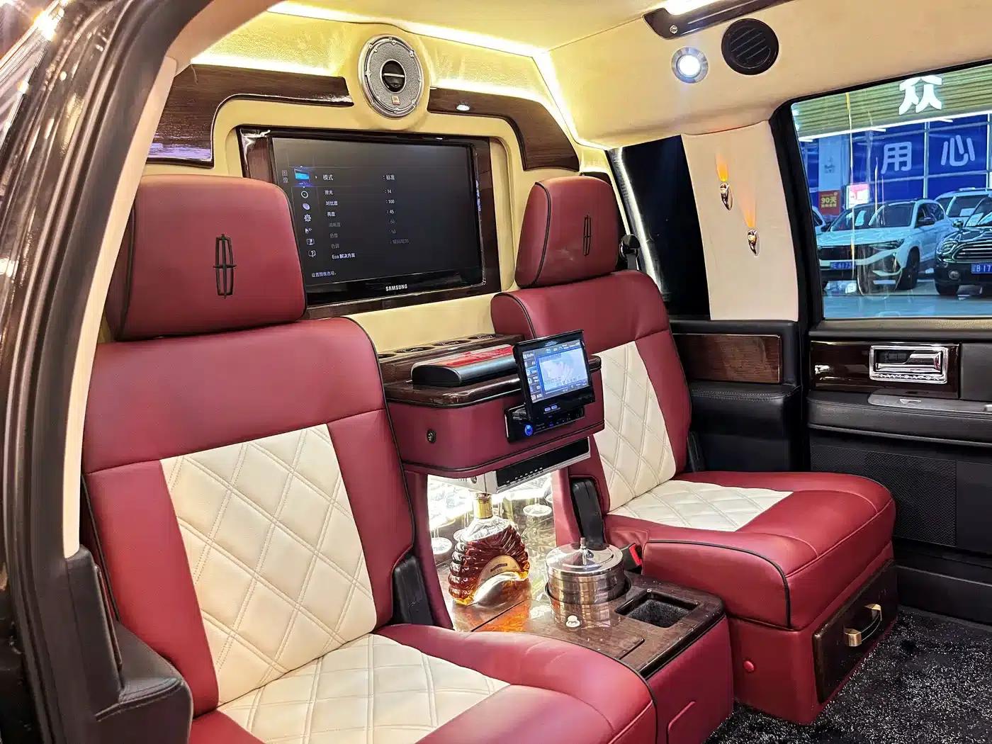 Navigator One 2011 Model 3.5T Leader One — миниатюра 18