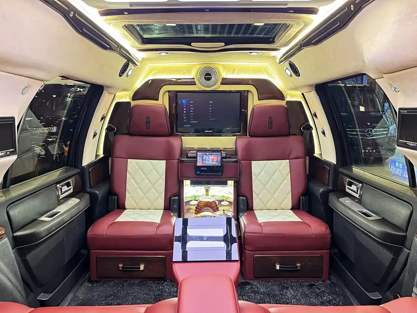 Navigator One 2011 Model 3.5T Leader One — миниатюра 20