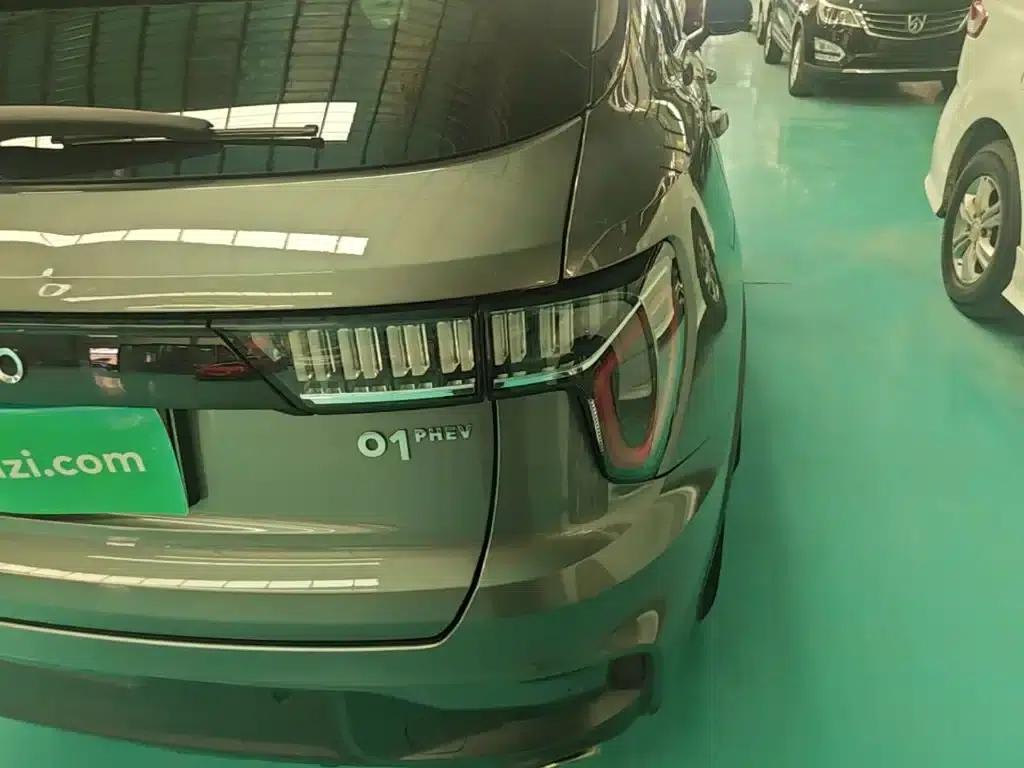 Lynk & Co 01 EM-P 2021 1.5TD PHEV Halo — миниатюра 8