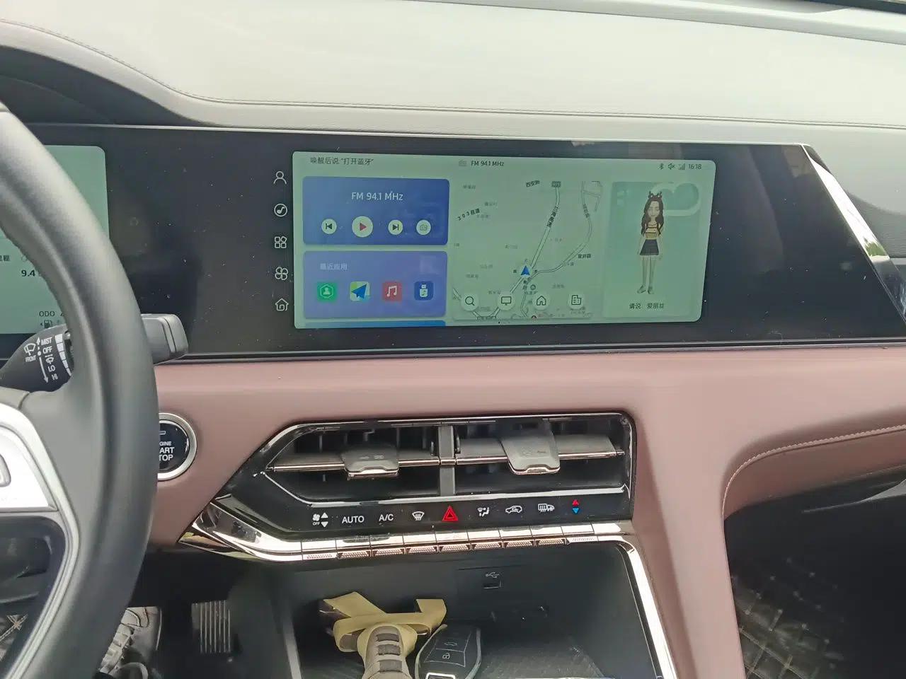 SOL X8 PLUS 2023 1.5 TGDI DCT Smart Edition 7-Seater — миниатюра 13