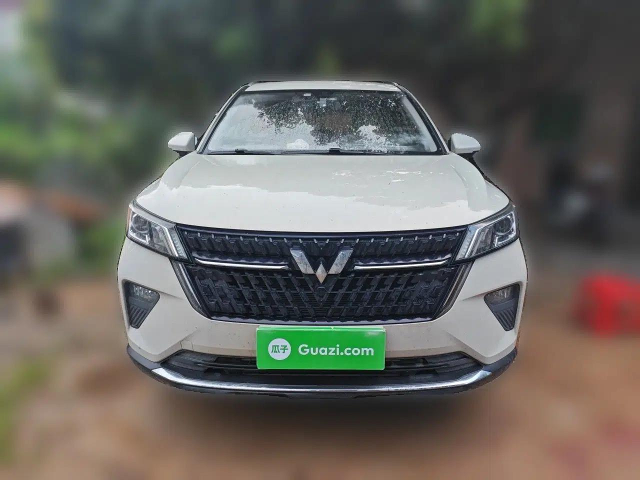 Wuling Asta 2021 1.5T Manual Starlight Edition — миниатюра 2