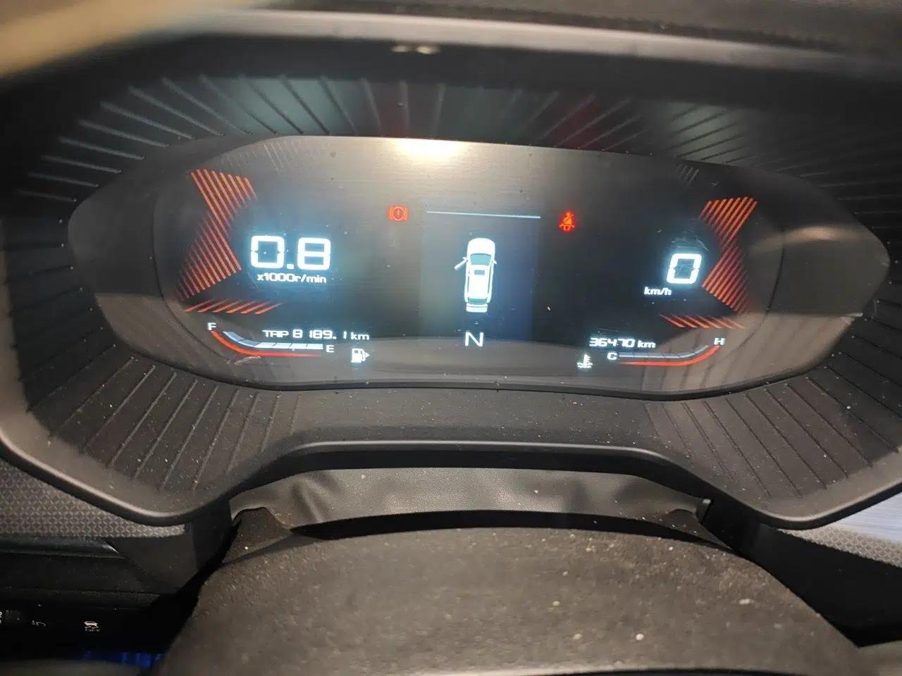 Wuling Asta 2021 1.5T Manual Starlight Edition — миниатюра 11