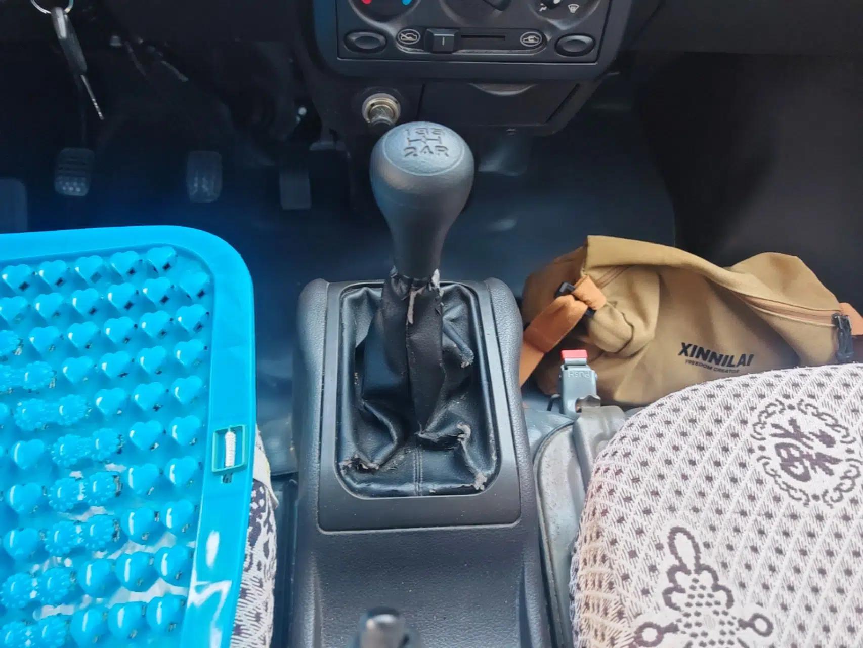 Wuling Rongguang Small Truck 2017 1.5L Double-Cab Basic Version L3C — миниатюра 16