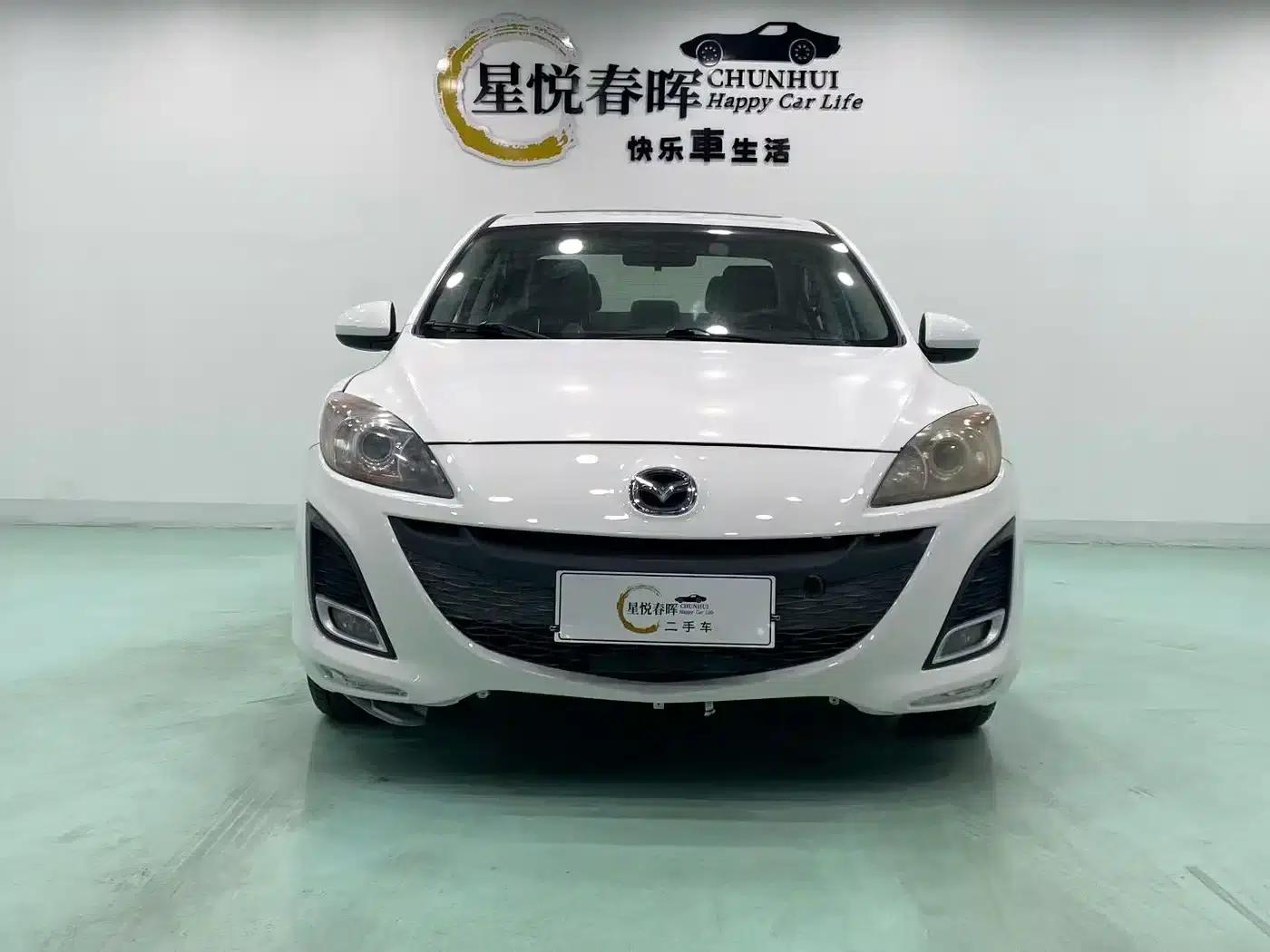 Mazda3 Axela 2013 Hatchback 1.6L Automatic Elite — миниатюра 2