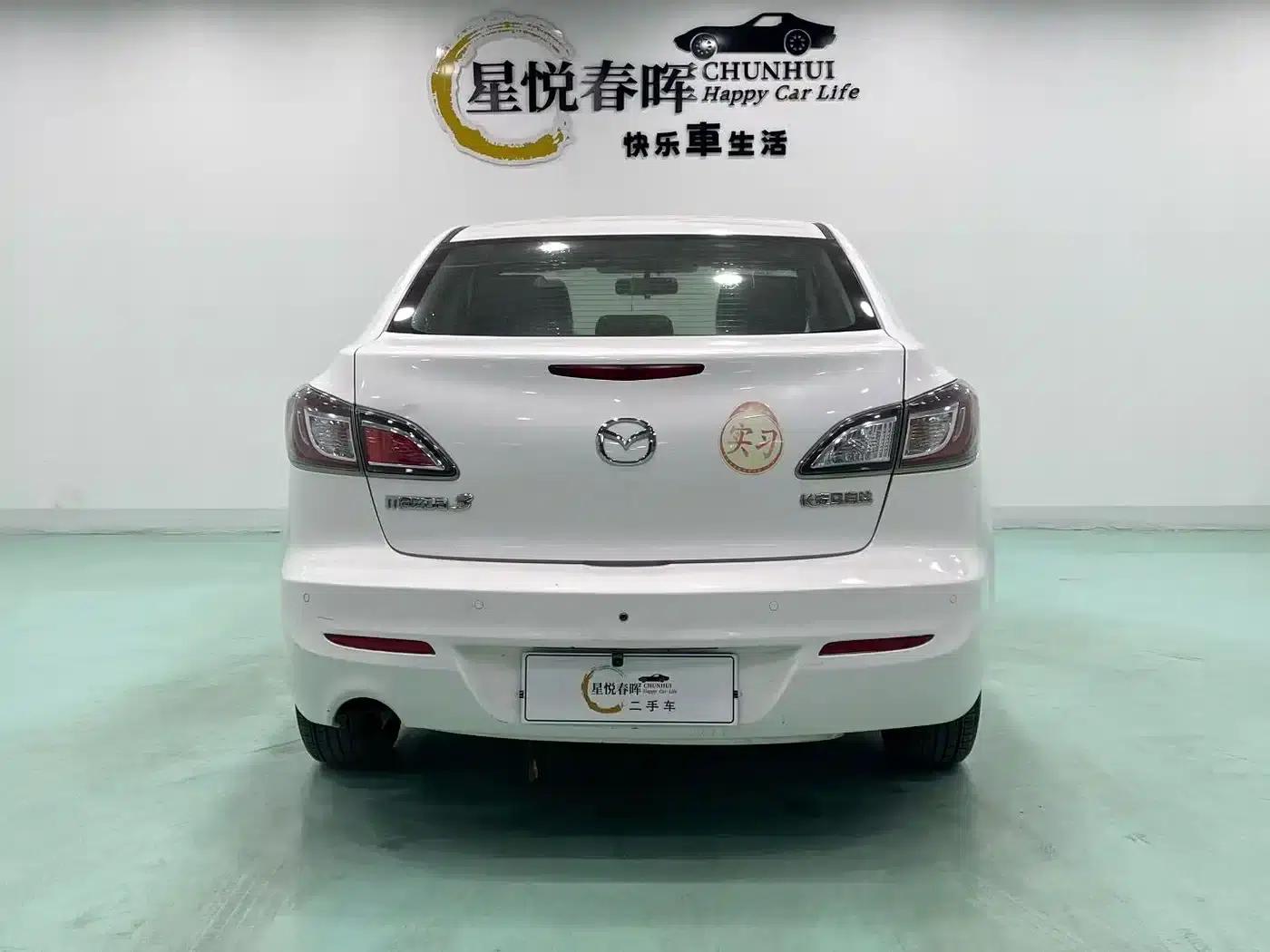 Mazda3 Axela 2013 Hatchback 1.6L Automatic Elite — миниатюра 8