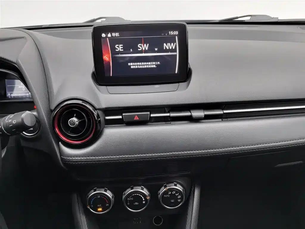 Mazda CX-3 2018 2.0L Automatic Luxury — миниатюра 12