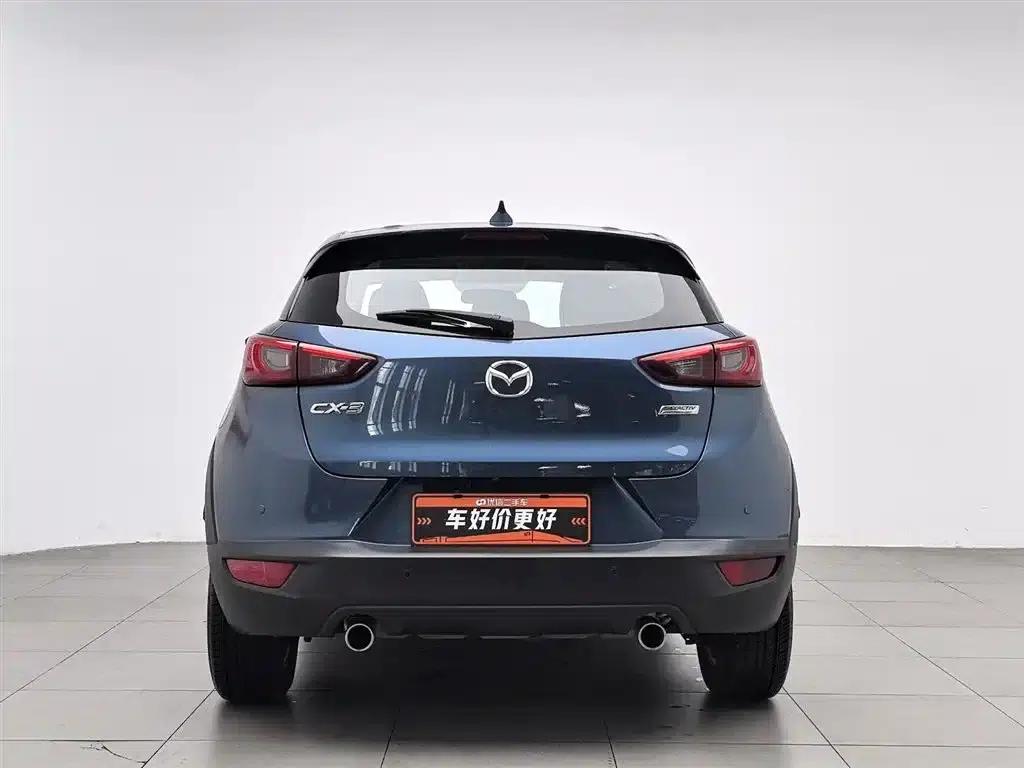 Mazda CX-3 2018 2.0L Automatic Luxury — миниатюра 4