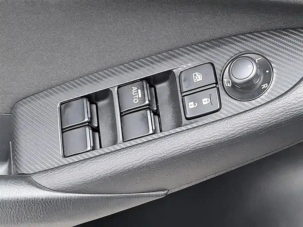 Mazda CX-3 2018 2.0L Automatic Luxury — миниатюра 9
