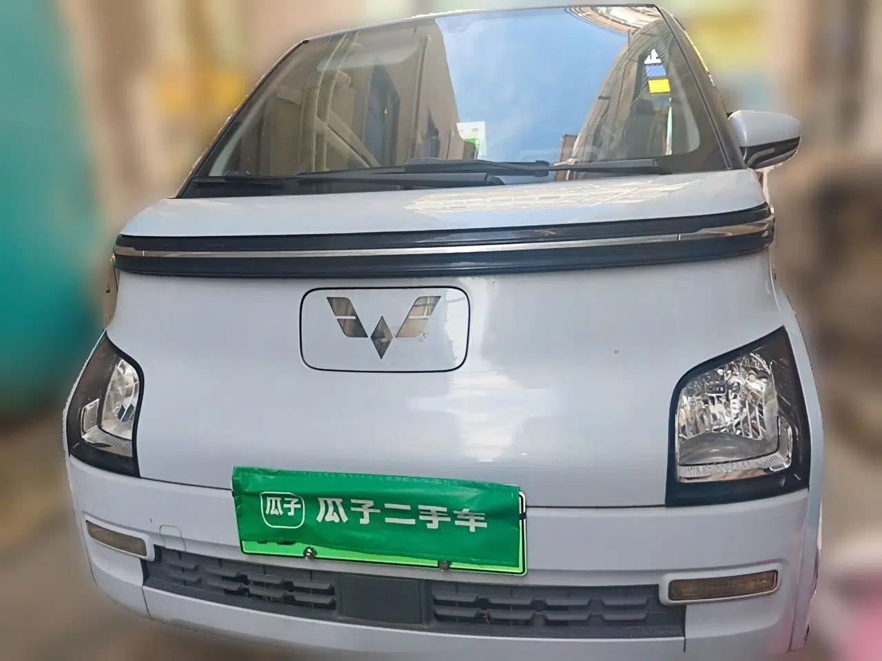 Wuling Air ev 2023 - Four Seats - Standard Edition — миниатюра 2