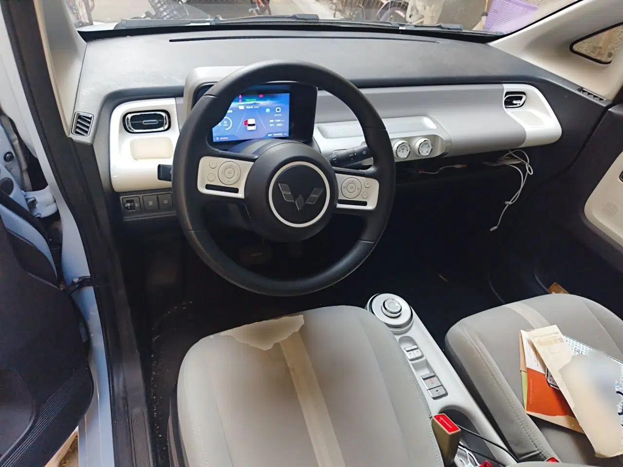 Wuling Air ev 2023 - Four Seats - Standard Edition — миниатюра 9