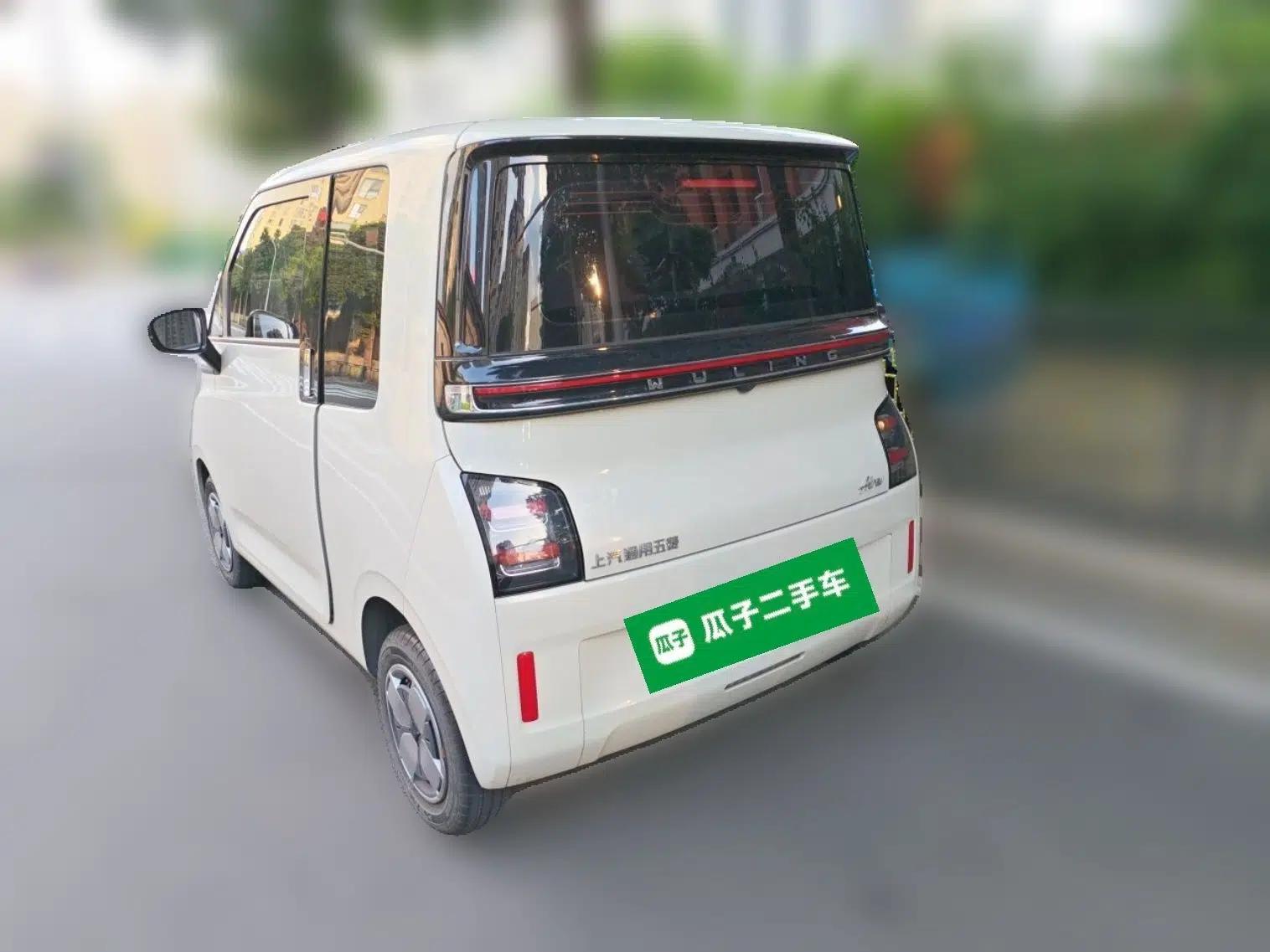 Wuling Air ev 2023 - Four Seats - Advanced Edition — миниатюра 4