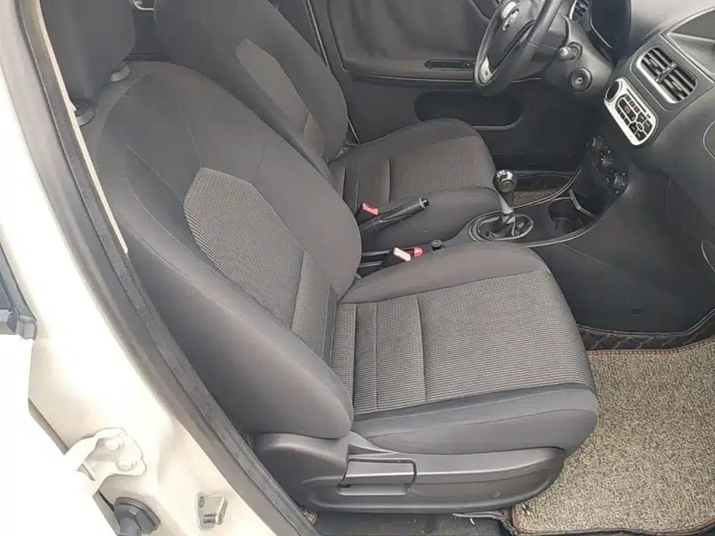 MG3 2016 1.3L Manual Comfort Edition — миниатюра 25