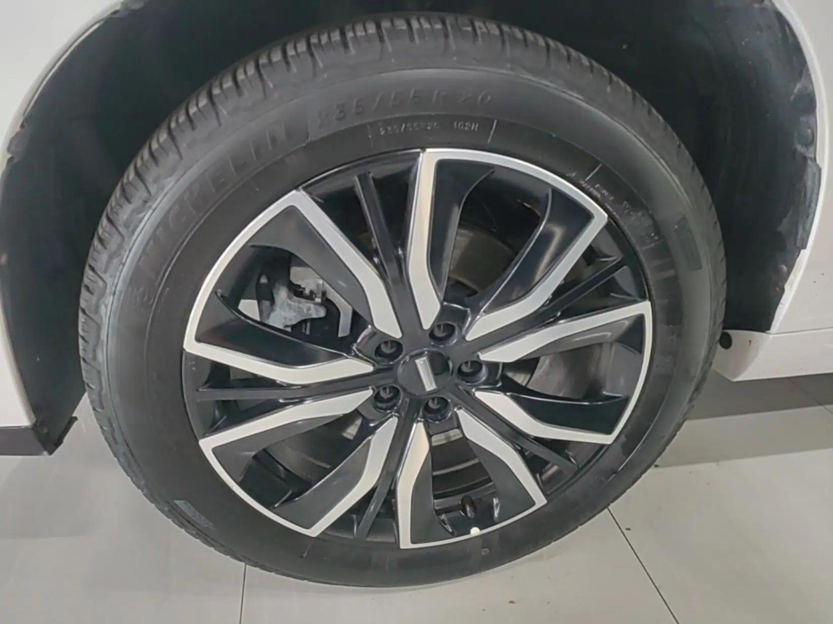 Wey VV7 New Energy 2020 PHEV 2.0T Flagship Model — миниатюра 10