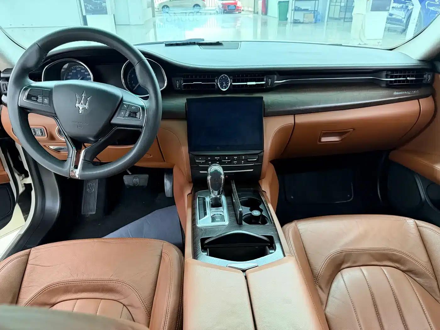 Presidential Edition 2013 3.0T Standard Edition — миниатюра 8