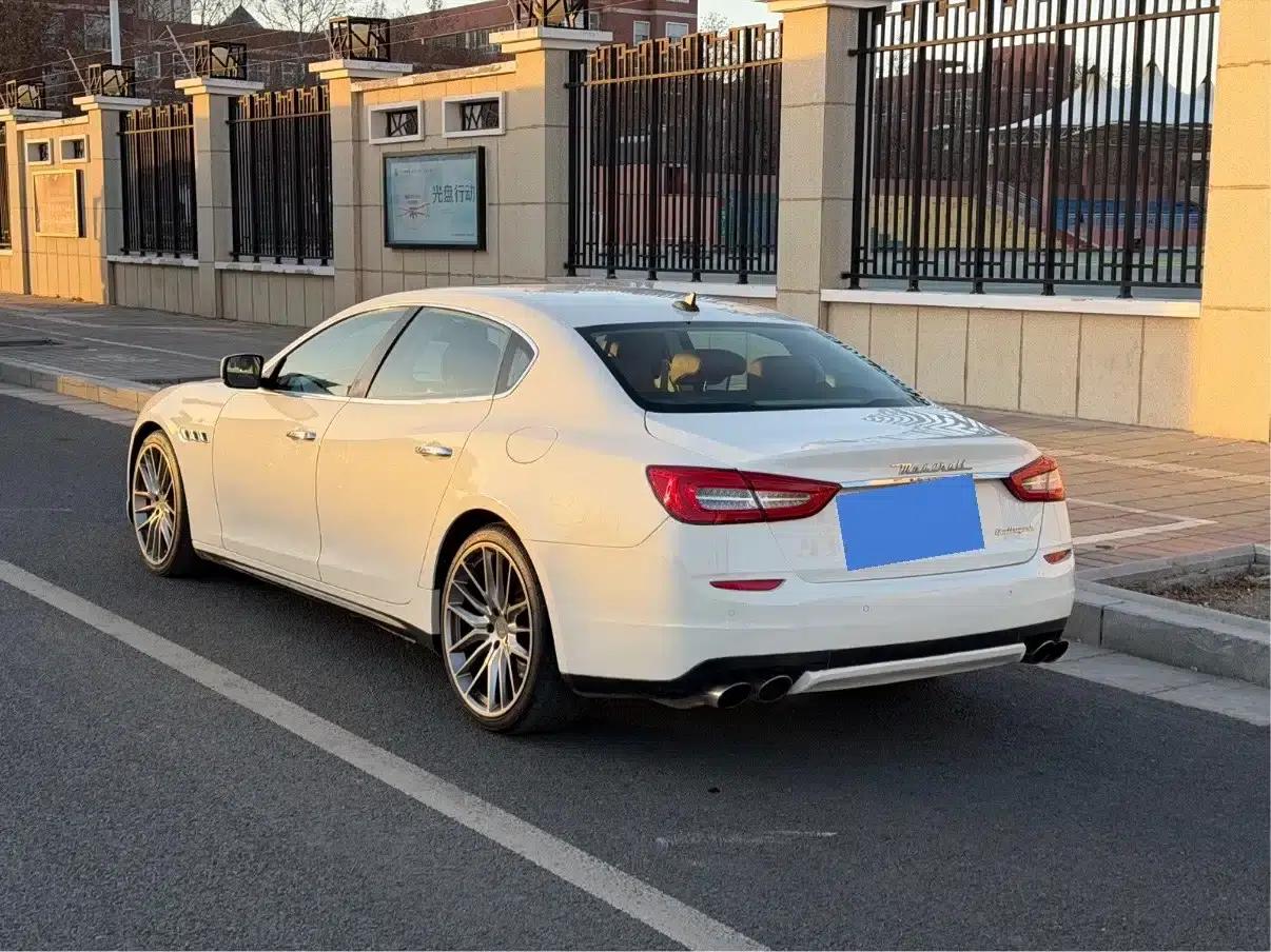 Presidential Edition 2013 3.0T Standard Edition — миниатюра 12