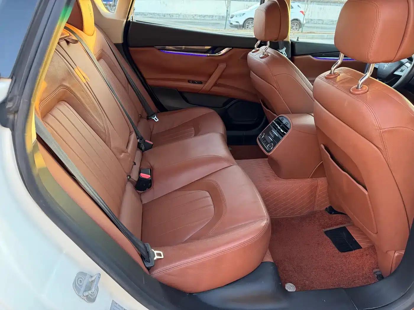 Presidential Edition 2013 3.0T Standard Edition — миниатюра 4