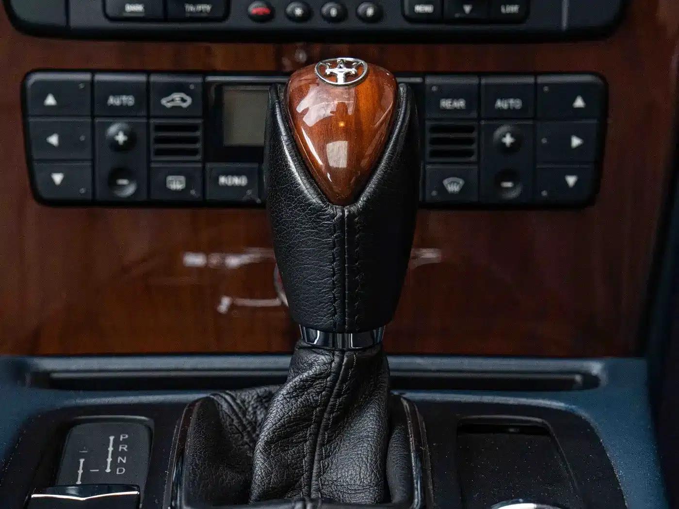 2010 Quattroporte 4.2L Elite Edition — миниатюра 16