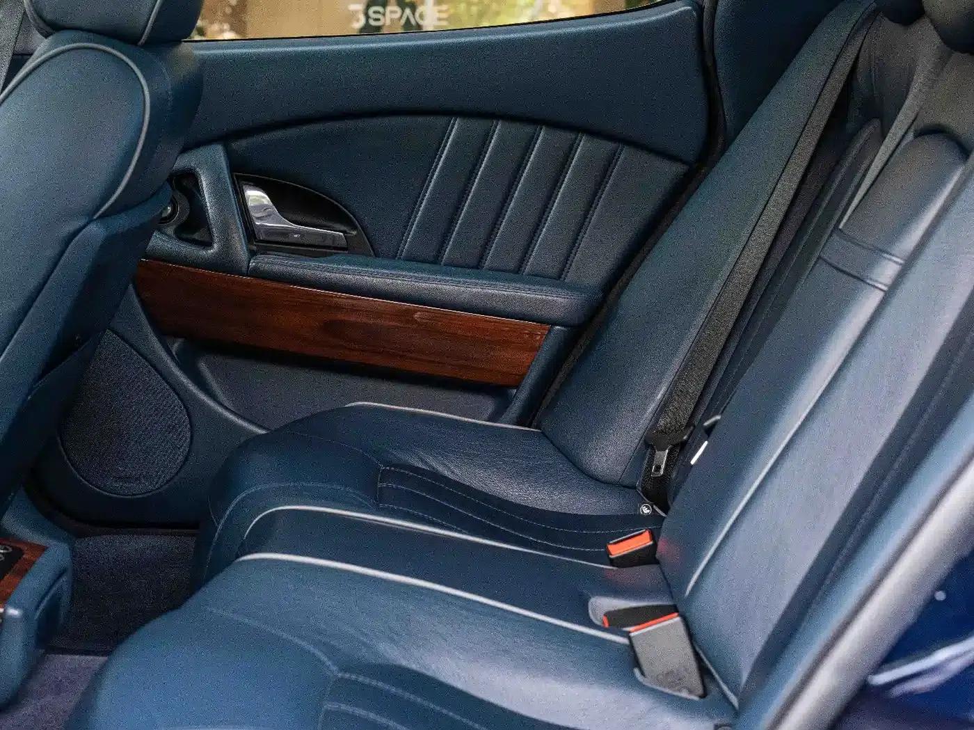 2010 Quattroporte 4.2L Elite Edition — миниатюра 19