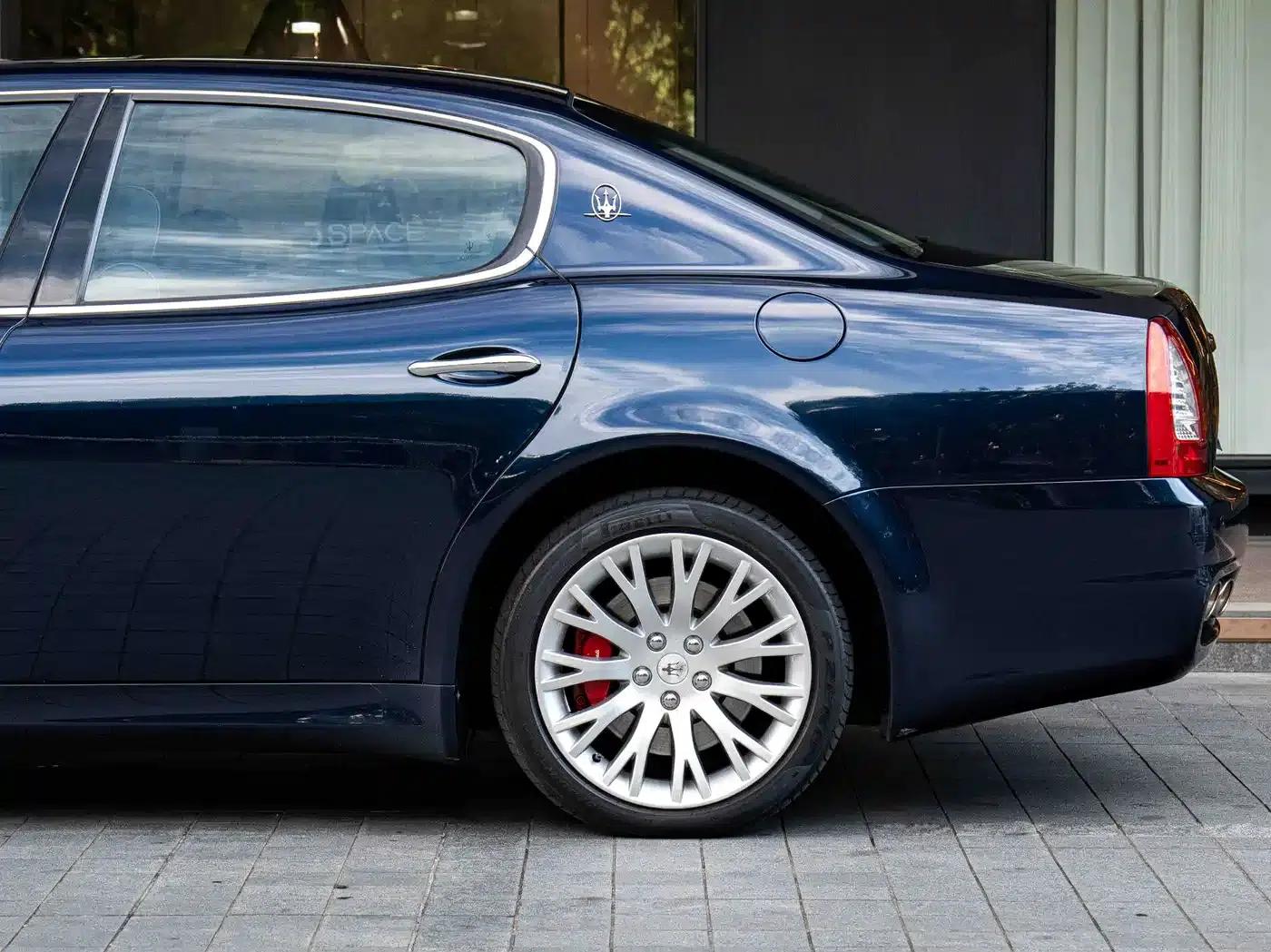 2010 Quattroporte 4.2L Elite Edition — миниатюра 6