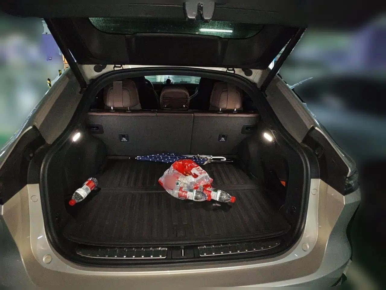 Nio EC7 2024 75 kWh — миниатюра 19