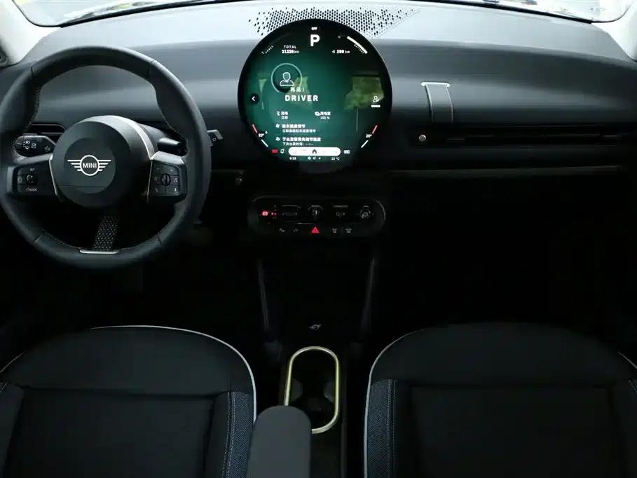 2024 Electric MINI Cooper (456km/h) - Classic Style — миниатюра 15