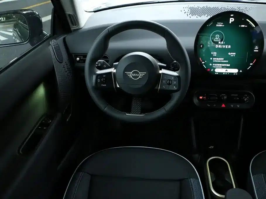 2024 Electric MINI Cooper (456km/h) - Classic Style — миниатюра 16