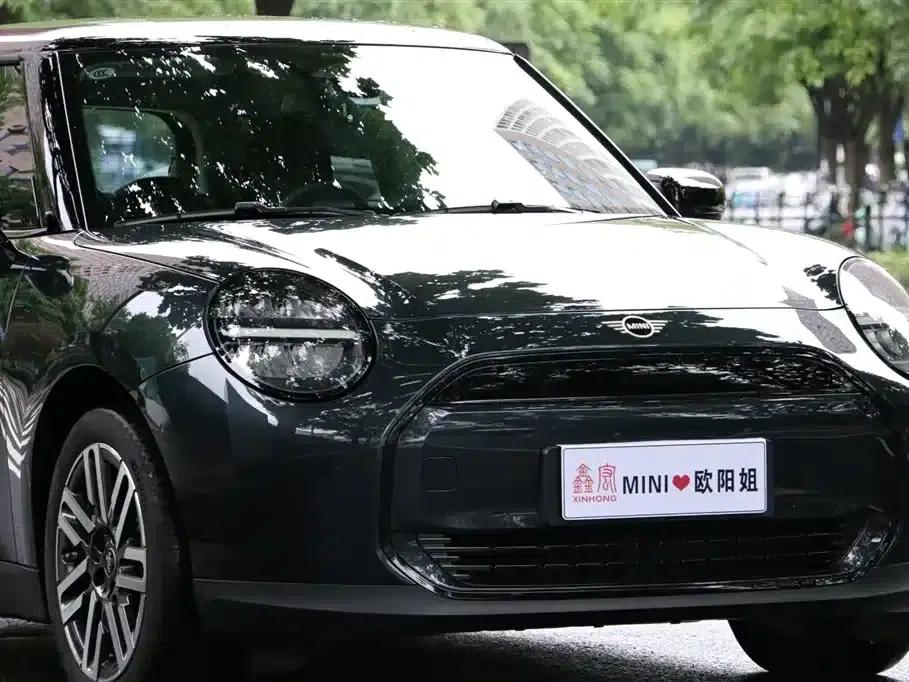 2024 Electric MINI Cooper (456km/h) - Classic Style — миниатюра 21