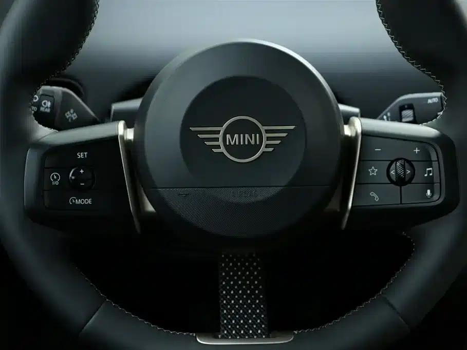 2025 Electric MINI Cooper (456km/h) - Cooper E Classic — миниатюра 21
