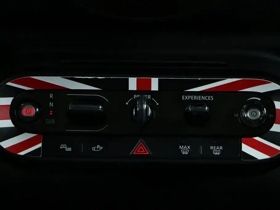 2024 Electric MINI Cooper SE (452km/h) - Artist — миниатюра 21