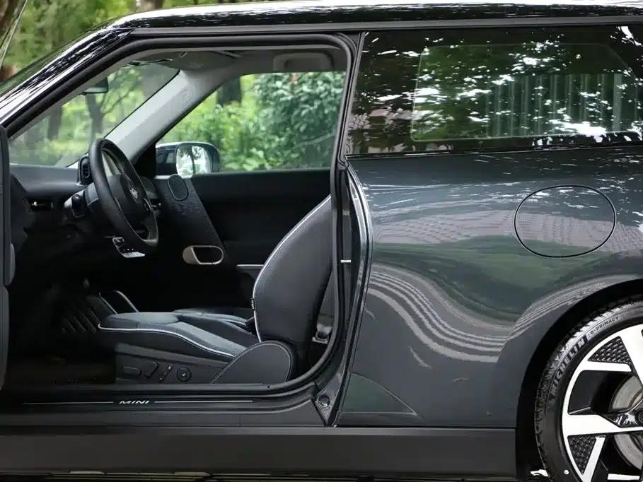 2024 Electric MINI Cooper SE (452km/h) - Artist — миниатюра 8