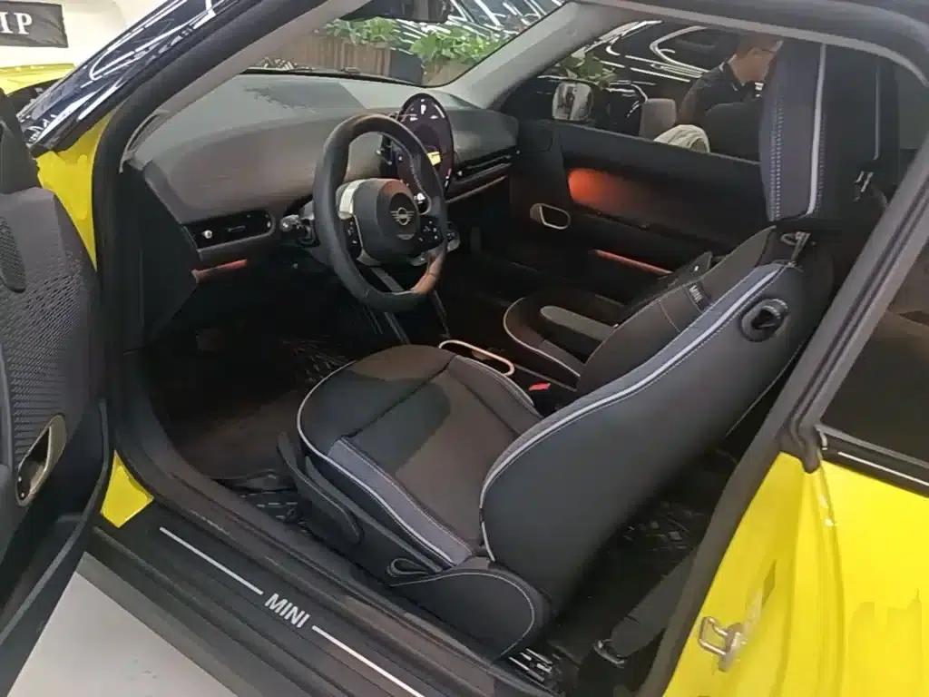 2024 Electric MINI Cooper (456km/h) - Classic Style — миниатюра 13