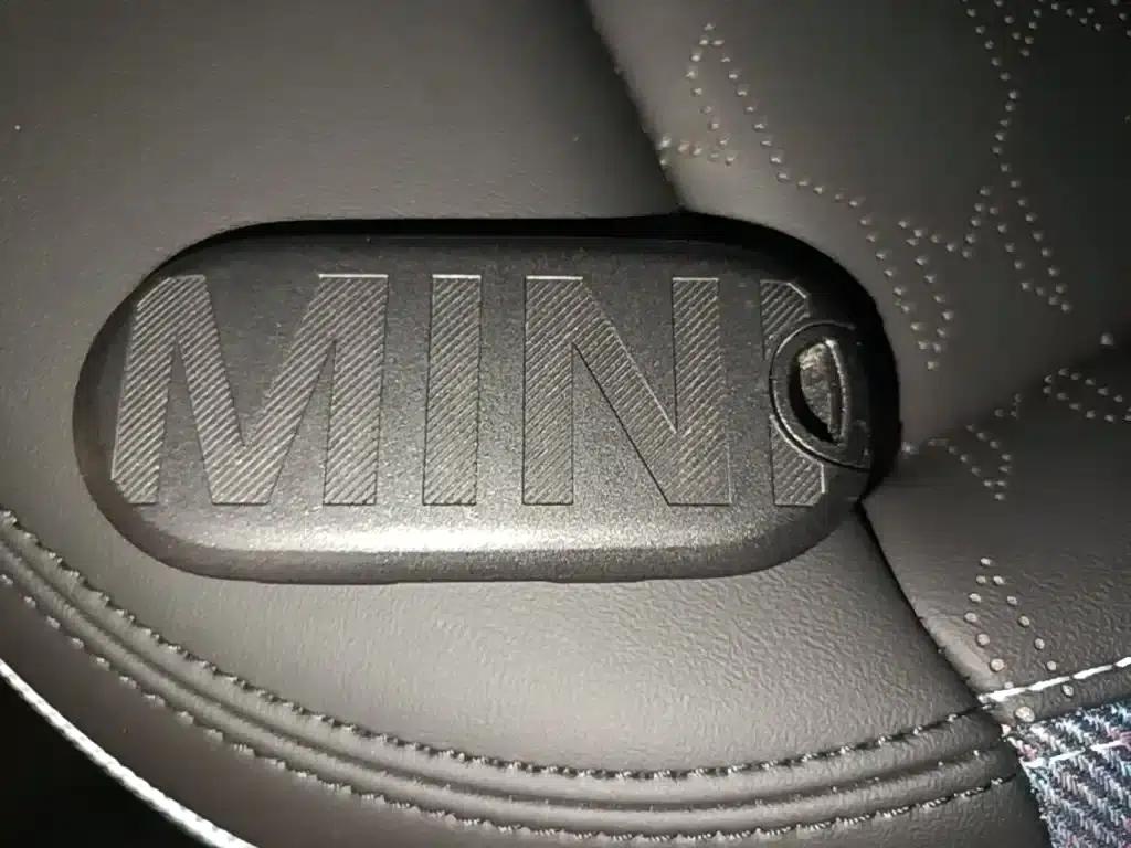 2024 Electric MINI Cooper (456km/h) - Classic Style — миниатюра 17