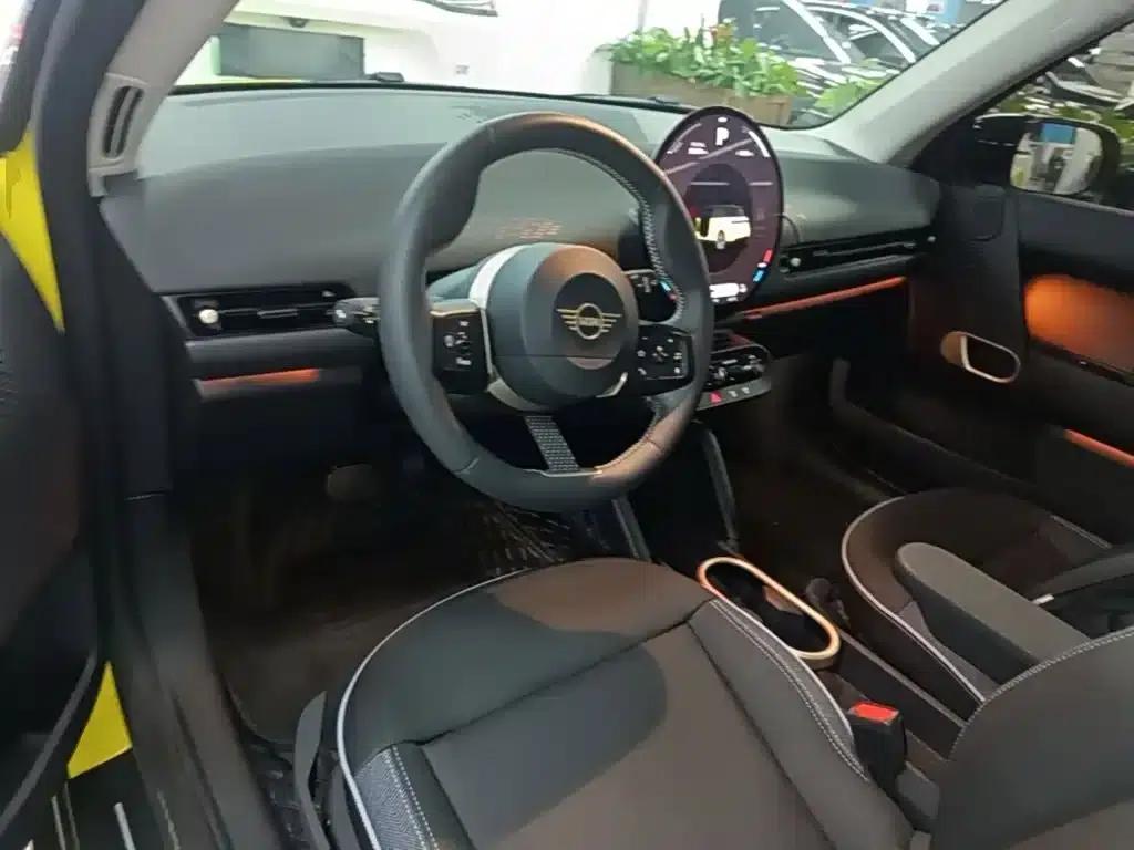 2024 Electric MINI Cooper (456km/h) - Classic Style — миниатюра 6
