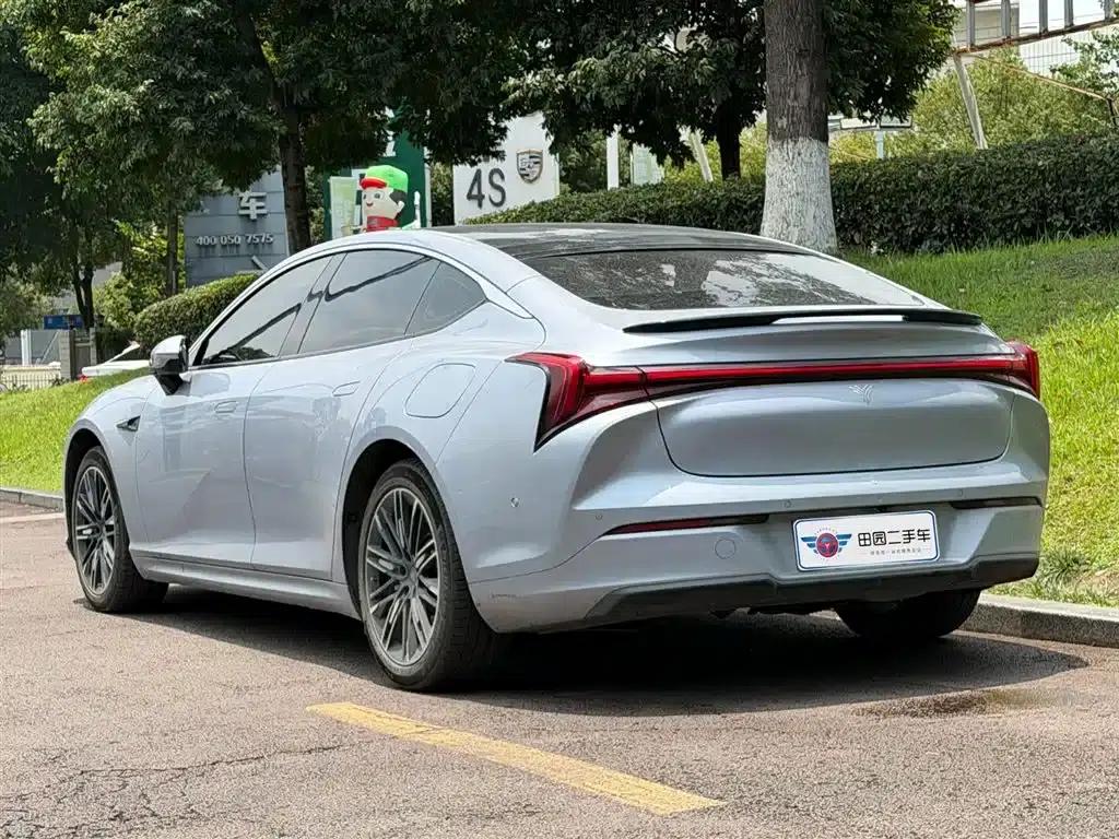Nezha S 2024 Range Extended 1060 Edition — миниатюра 4