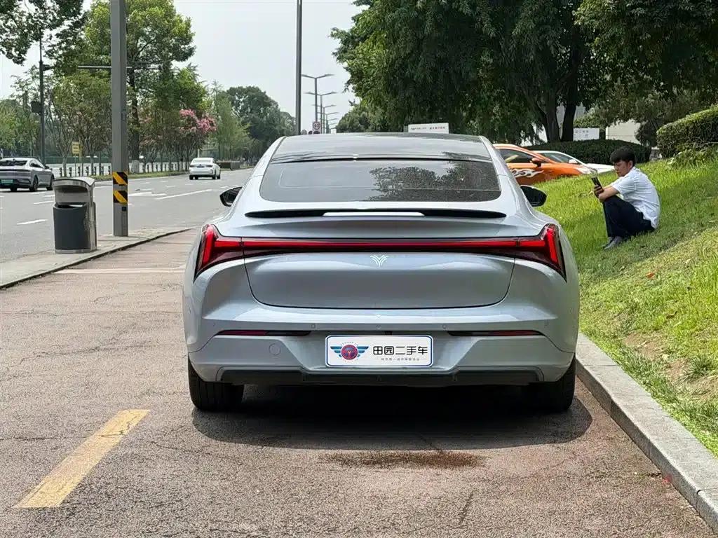 Nezha S 2024 Range Extended 1060 Edition — миниатюра 5