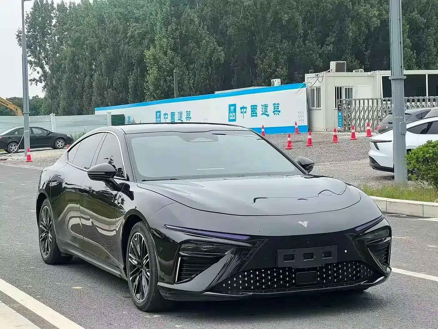 Nezha S 2022 Range Extended Edition, 1160km, Rear-Wheel Drive Mid-Range Version — миниатюра 3