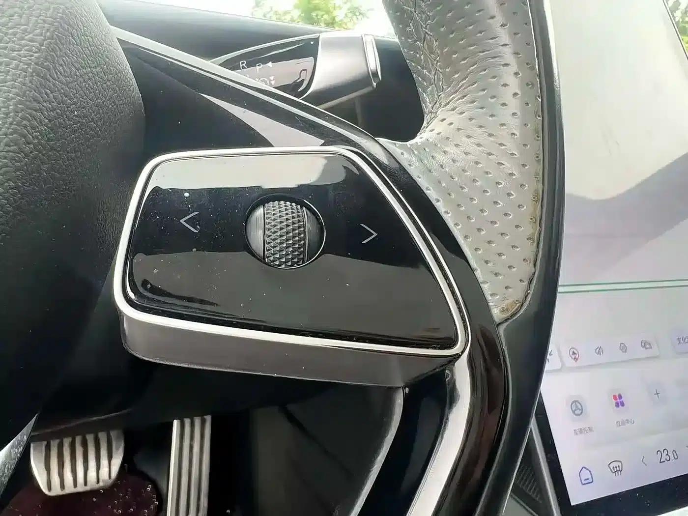 Nezha S 2022 Range Extended Edition, 1160km, Rear-Wheel Drive Mid-Range Version — миниатюра 10