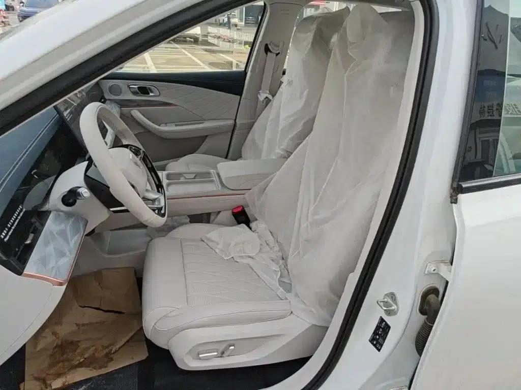 Nezha L 2024 Range Extended 310km Flash Charge Edition — миниатюра 15