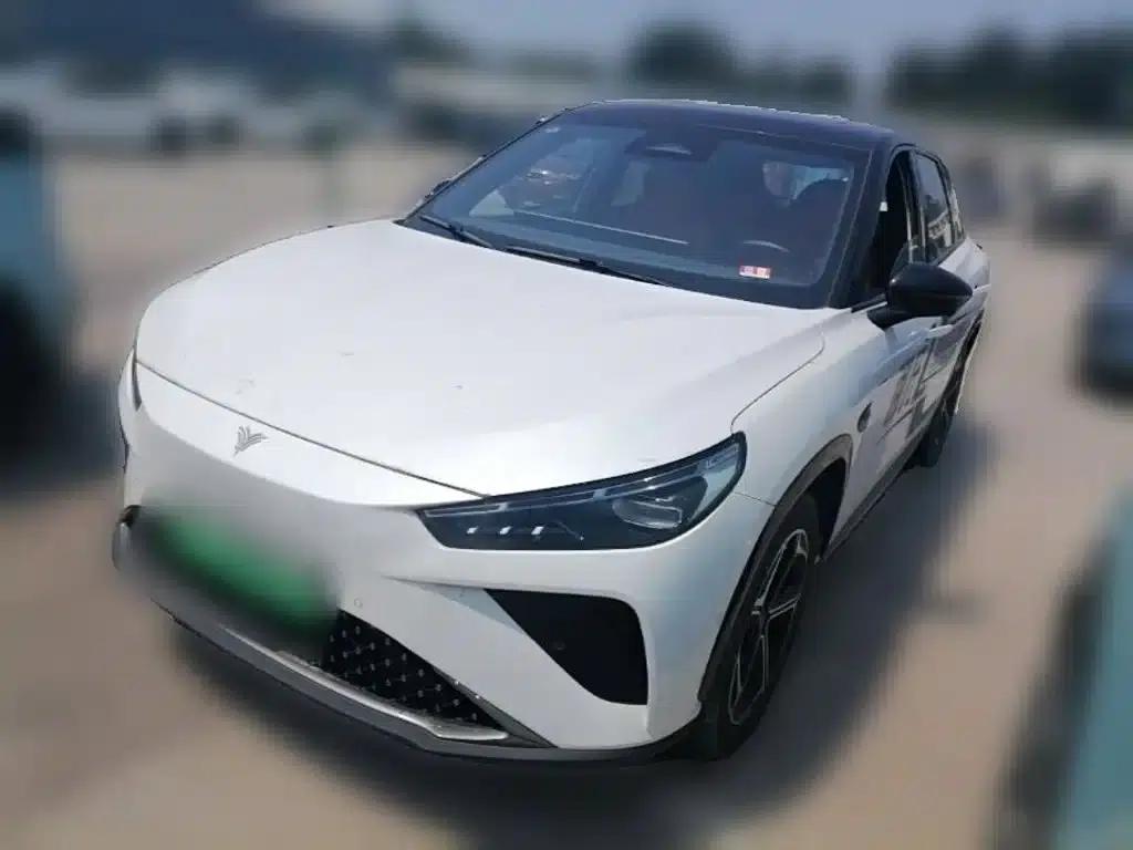 Nezha L 2024 Range Extender 310 Flash Charge Red Edition — миниатюра 3